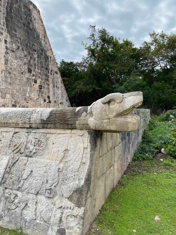 San Felipe Nuevo, Ruinas De Chichen Itza