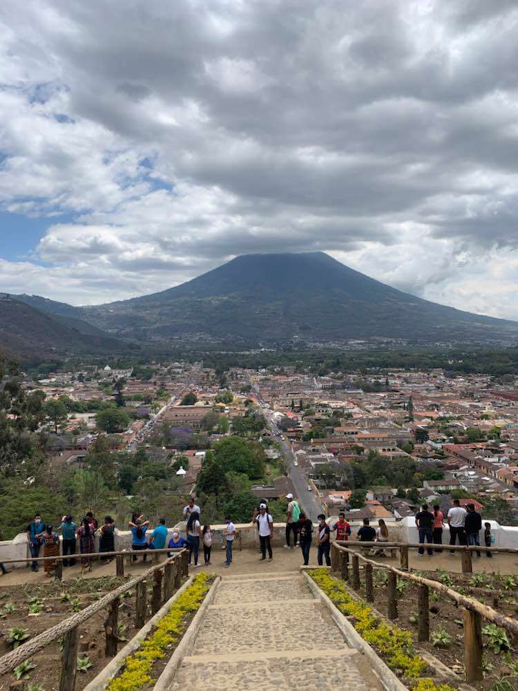 Antigua Guatemala, Mirador del cerro de la Cruz