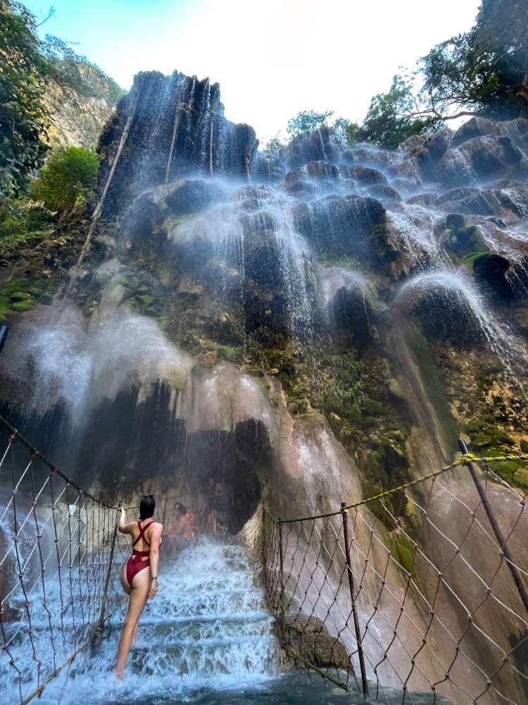 Grutas Tolantongo