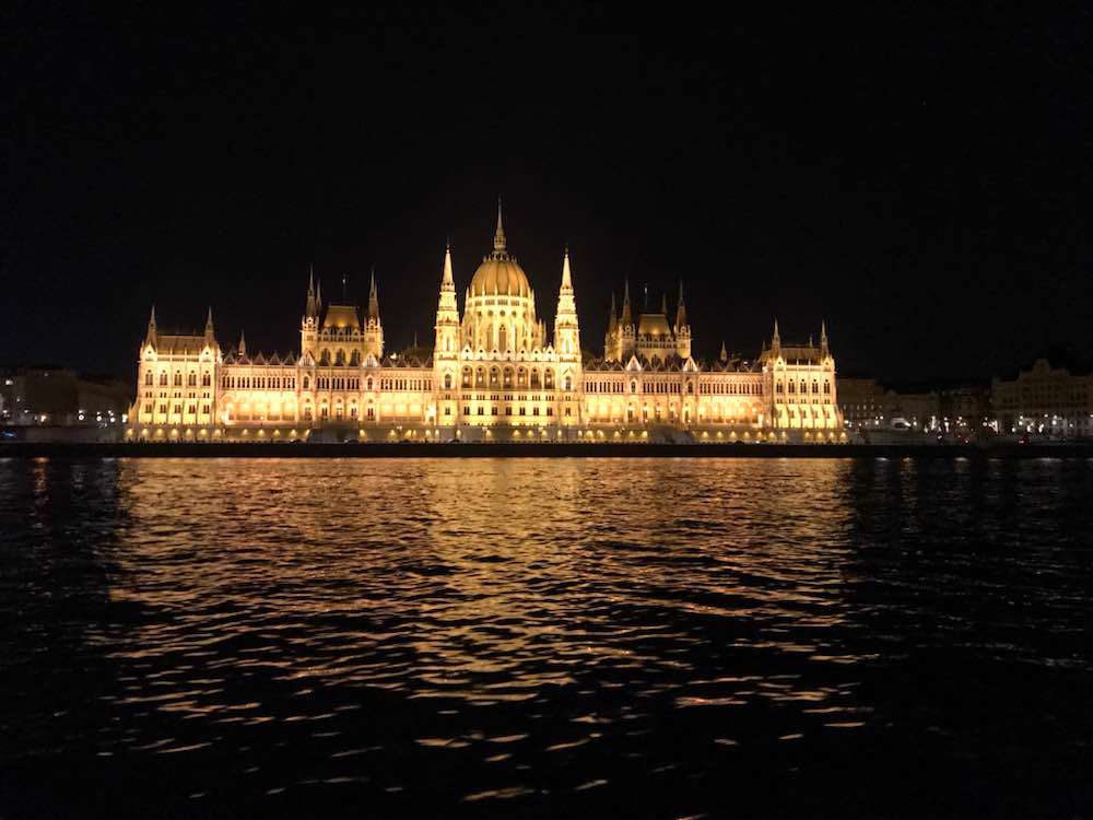 Budapest, Budapest Danube Boat Tour