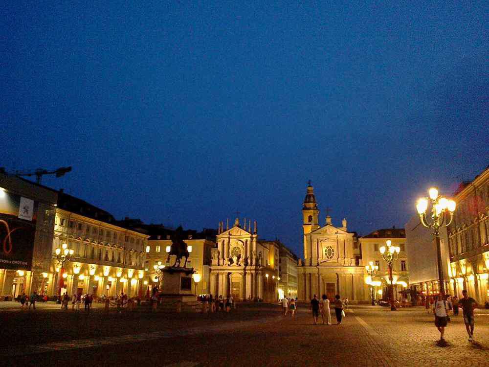 Turin, Piazza San Carlo