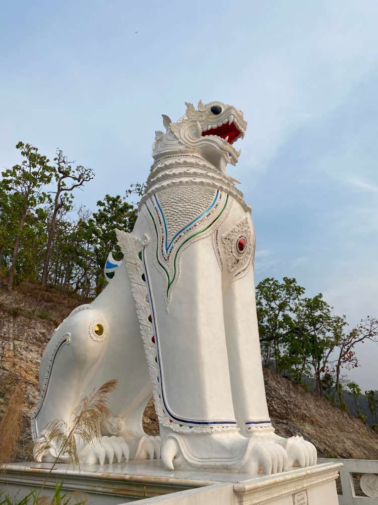 Pai, Big White Buddha (พระพุทธโลกุตระมหามุนี)