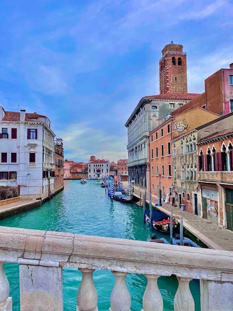 Venice, Ponte de Canaregio o de le Guglie