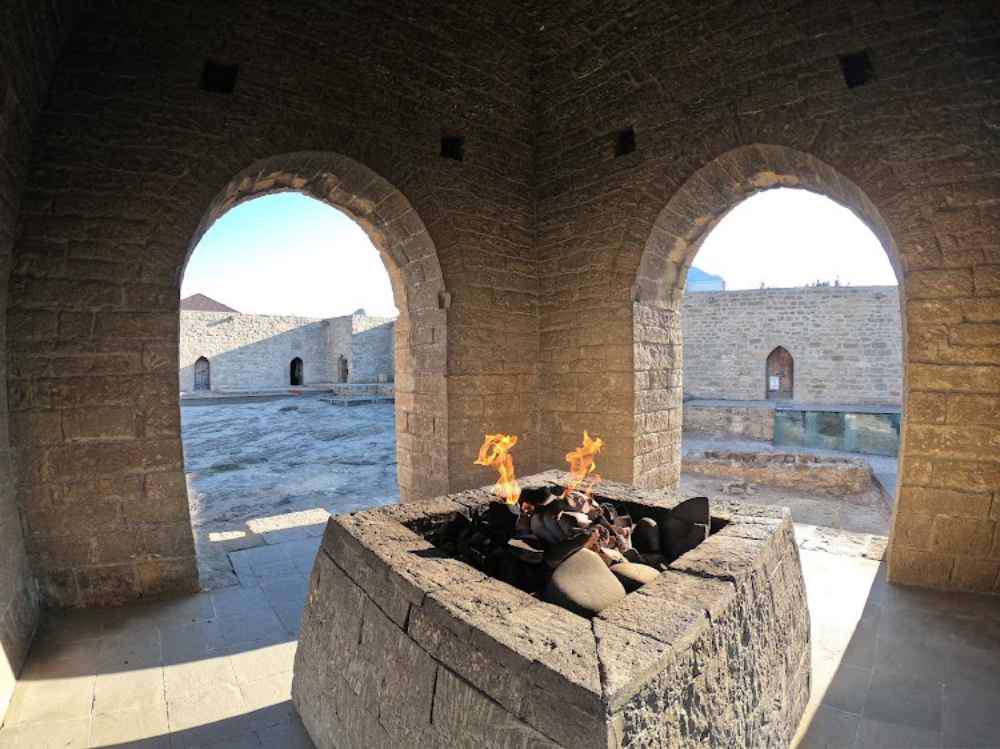 Baku, Atashgah Zoroastrian Fire Temple
