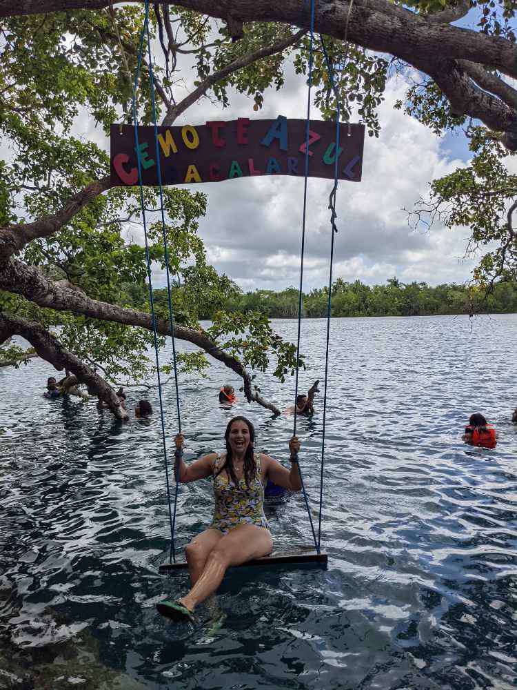 Bacalar, Cenote Azul