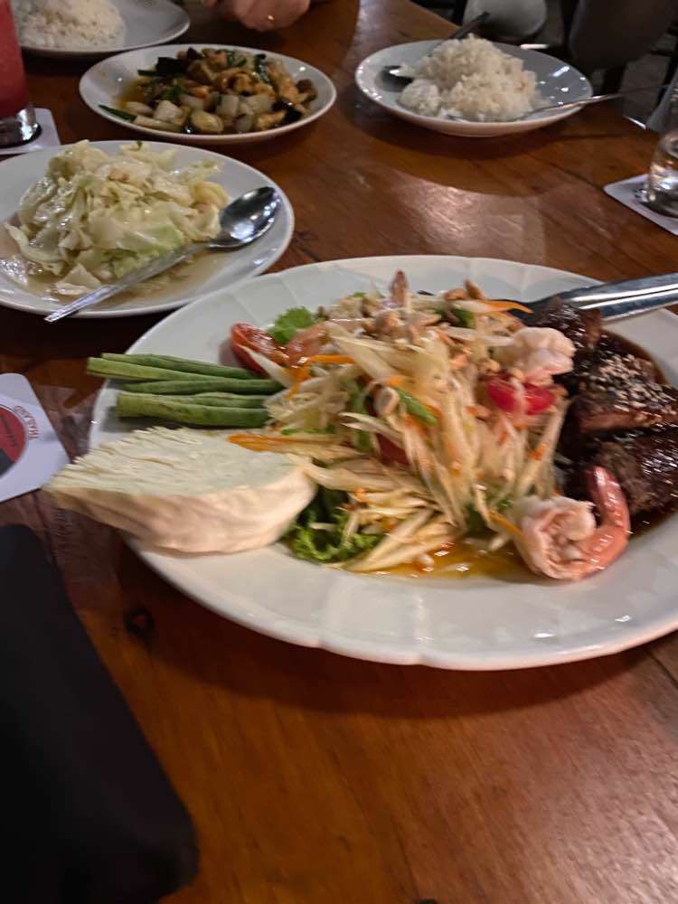 Mueang Chiang Mai, Riverside Bar & Restaurant