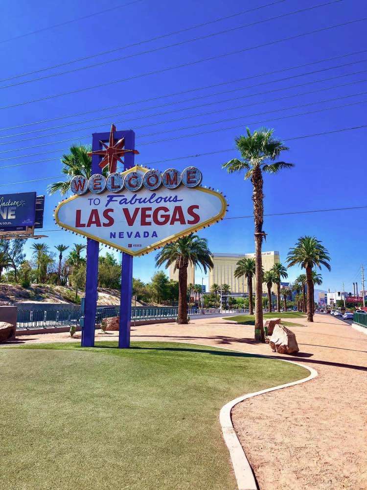 Las Vegas, Las Vegas Sign