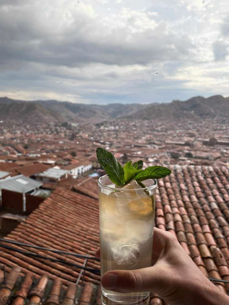 Cusco, ViewHouse Resto bar
