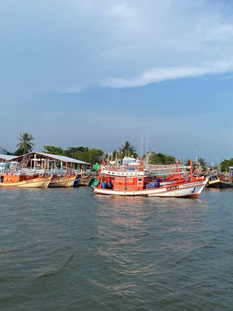 Thai Mueang, Seastar Pier